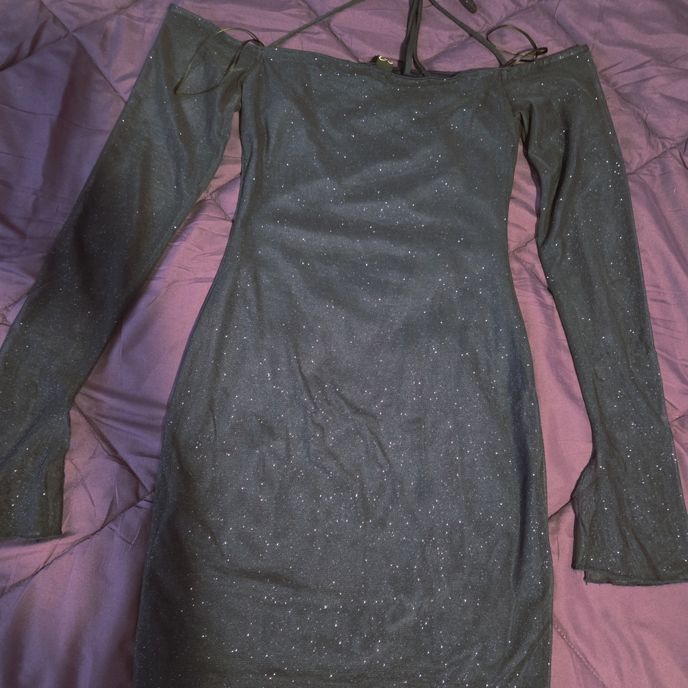 Windsor Navy Blue Off The Shoulder Short Dress - Picture 2 of 5